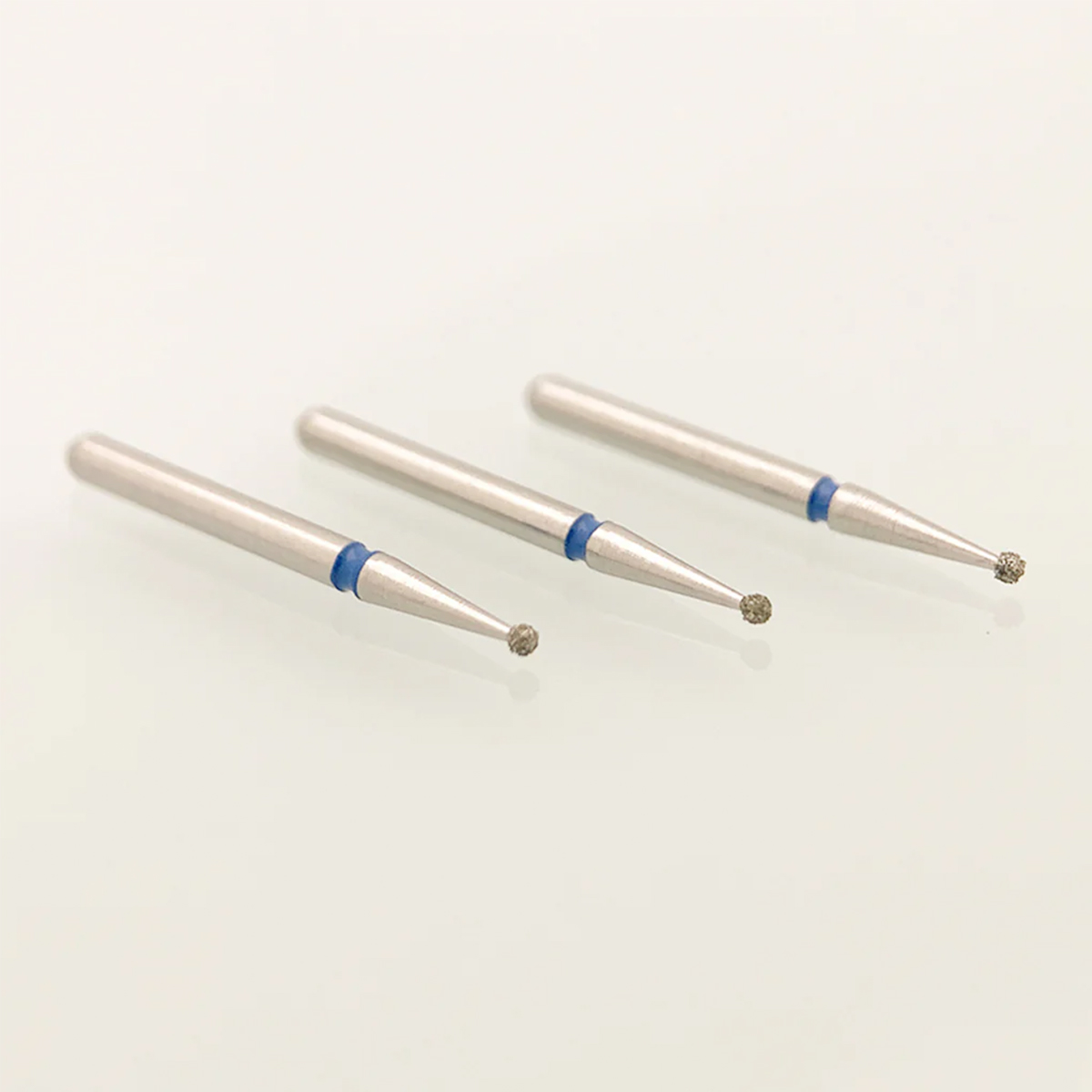 round-diamond-bur-801-010M