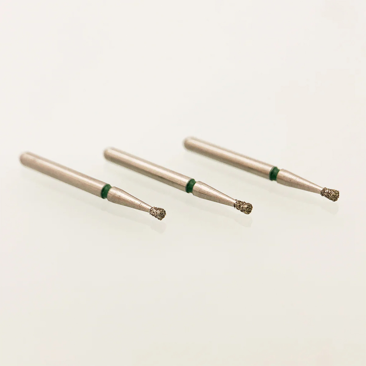 inverted-cone-diamond-bur-805-012C